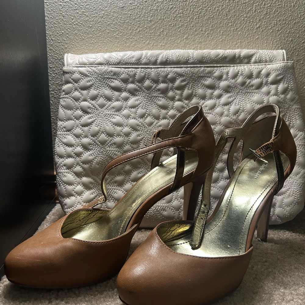 Elegant Brown Women's Heels